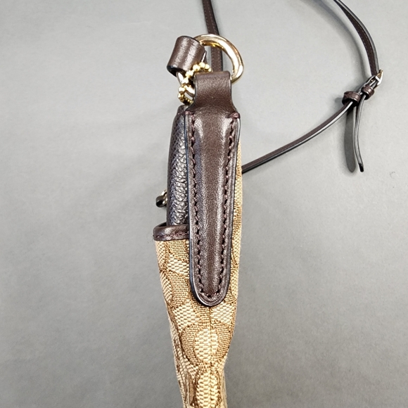 COACH Messenger Crossbody In Signature Jacquard - Picture 6 of 14